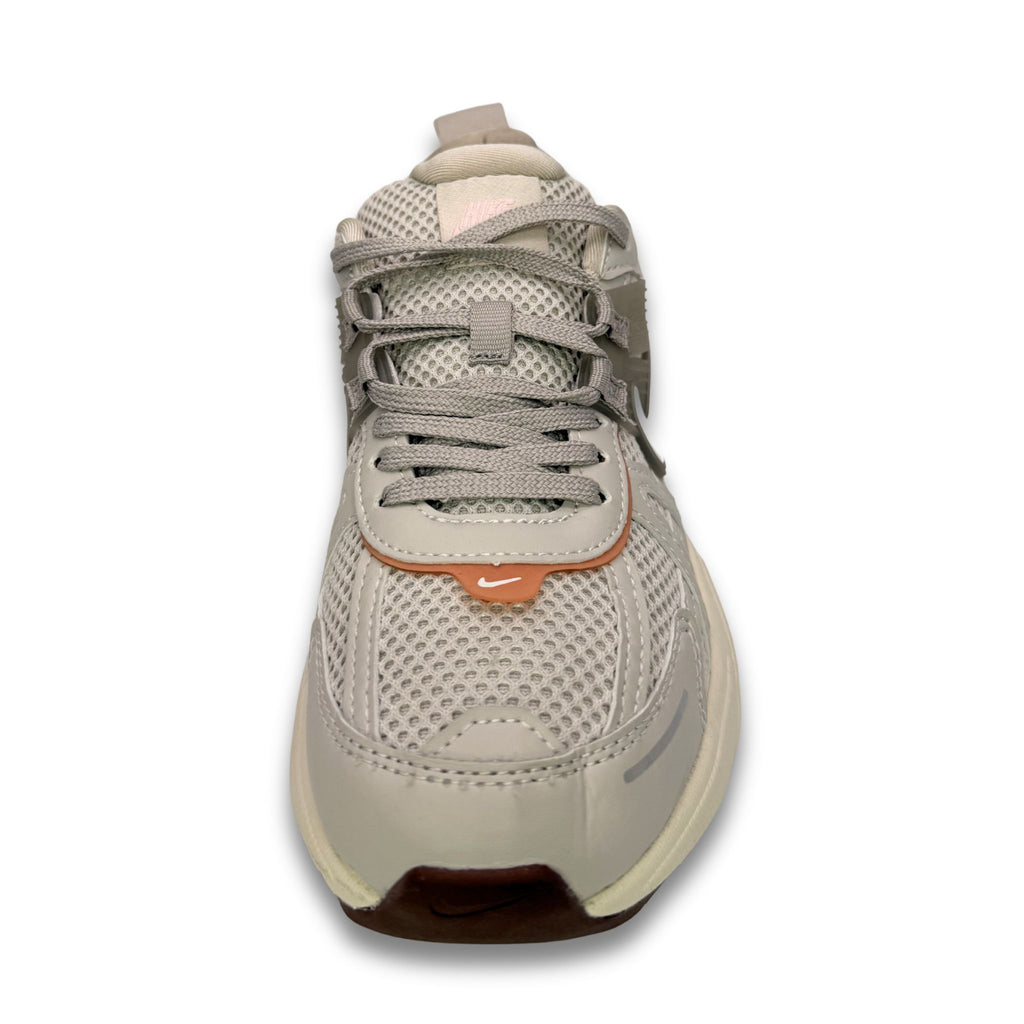 Tenis Mujer Nike V2K Run Brown