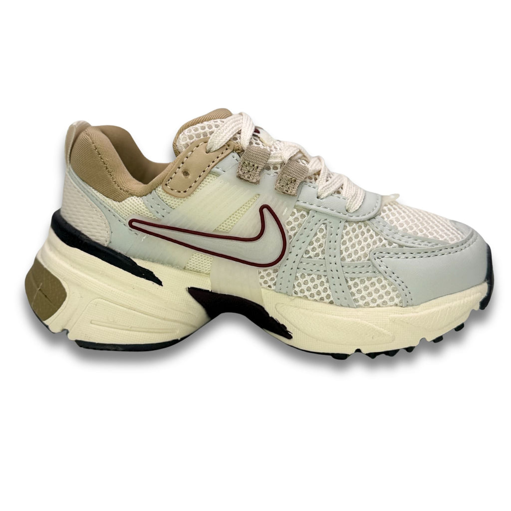 Tenis Nike V2K Run Light Brown