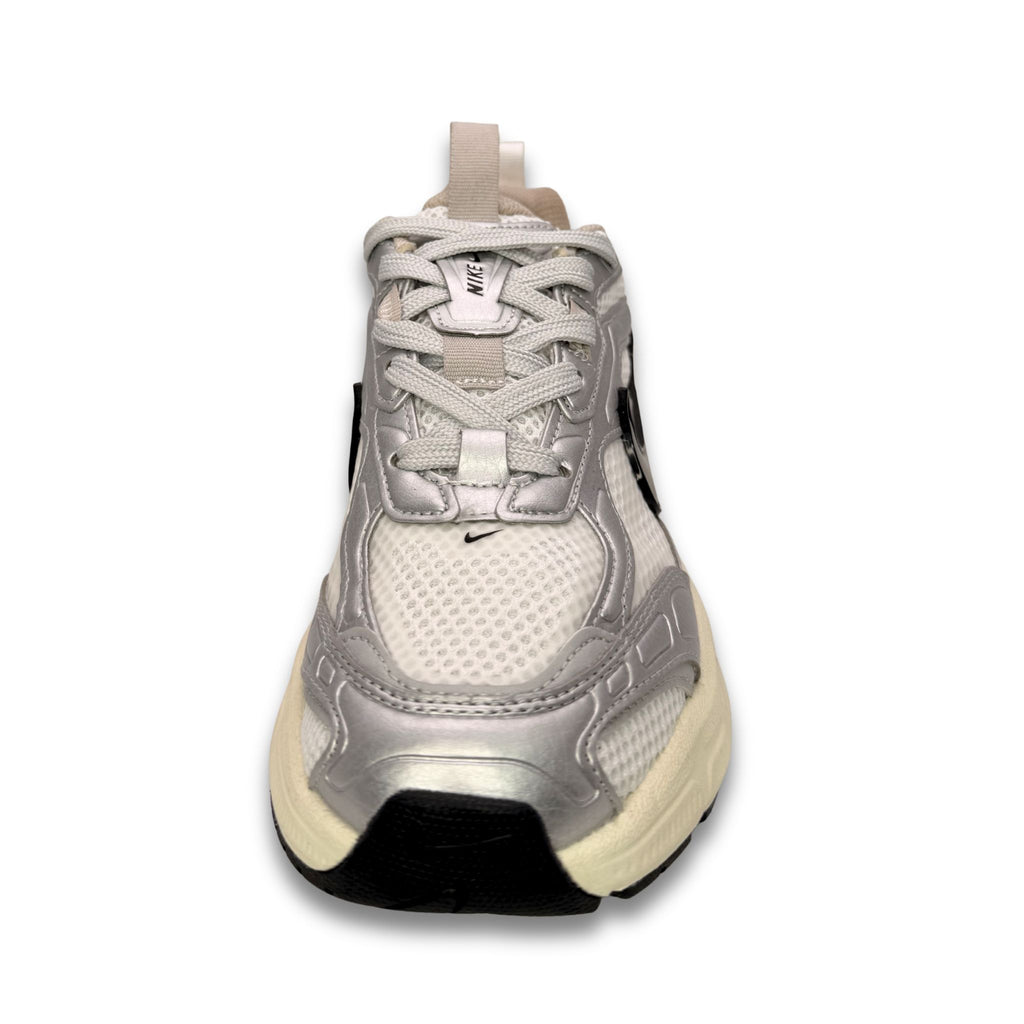 Tenis Nike V5 RNR Plate UNISEX